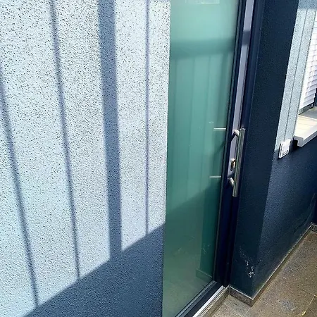 FeWo zwischen Freiburg und Europa Park Rust nur 200m zur S-Bahn Bahlingen  Exterior foto